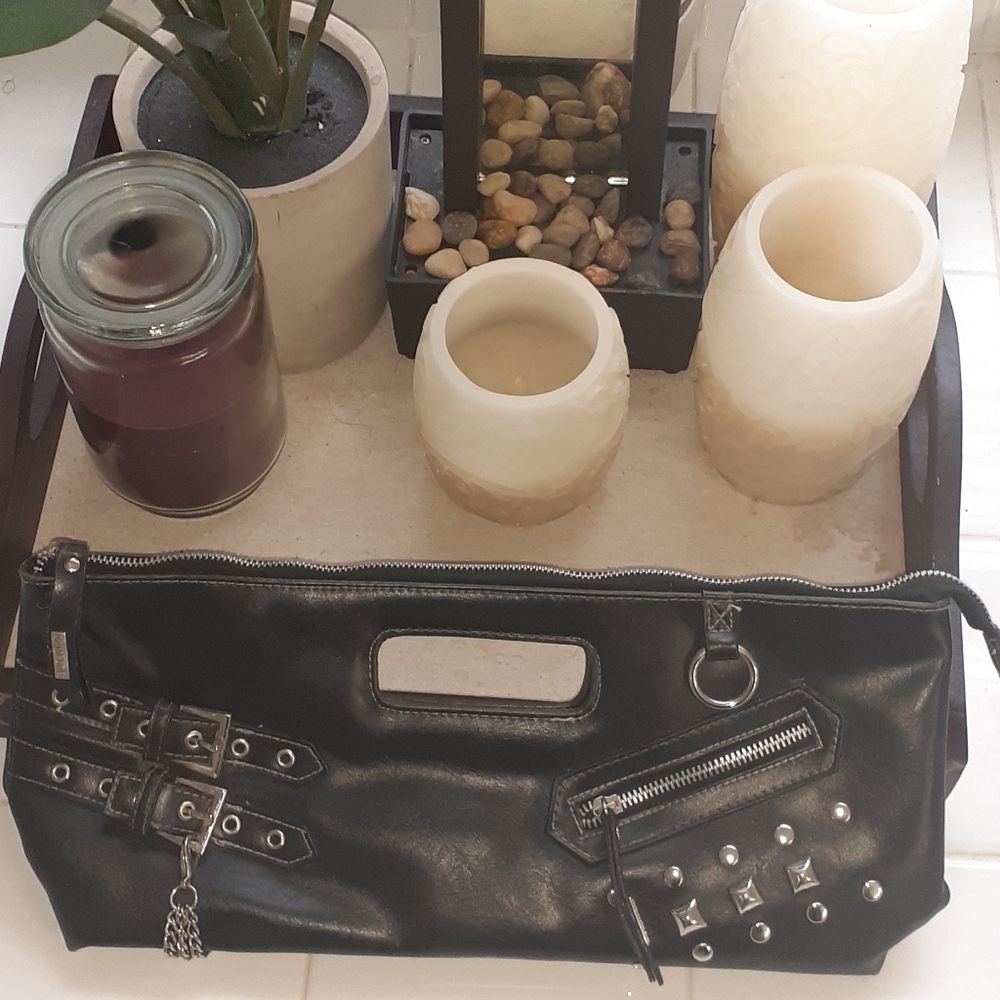 Clutch purse